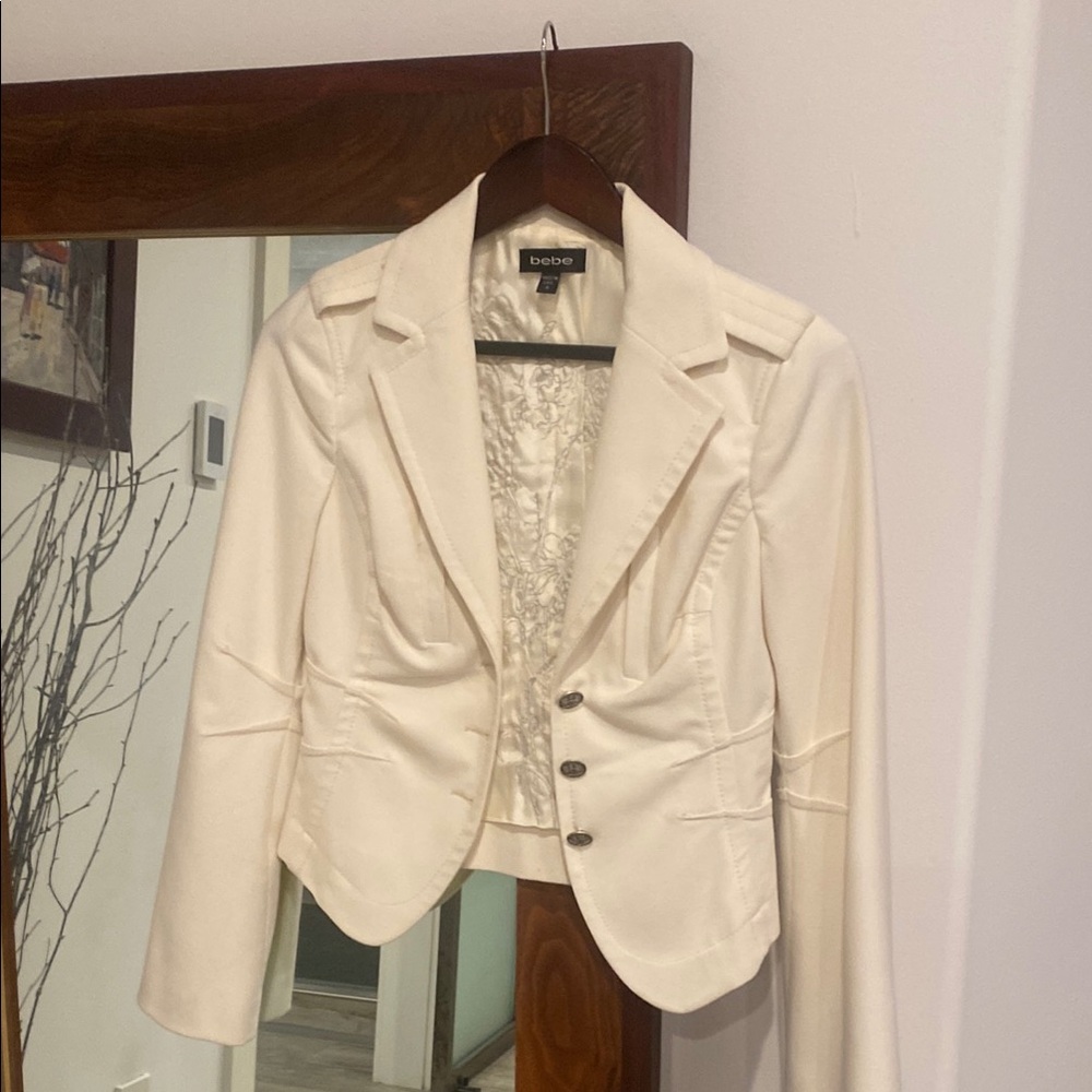 Bebe Women's Elegant White Blazer